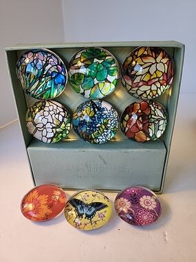 Fringe Studio Floral Stained Glass Decorative Magnets - Multicolor